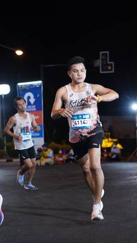 BIB: 2185, 41142
                            <button type="button" onclick="openModal(23033275)" class="btn btn-primary btn-sm float-right btn-popup" data-toggle="modal" data-target=".modal-high-quality">
                        <i class="fas fa-shopping-cart"></i> Add to Cart
                    </button>
                                            <button type="button" onclick="isThisMe(23033275, true)" class="btn btn-success btn-sm float-right btn-popup btn-isme hidden" data-toggle="tooltip" data-placement="bottom" title="นี่คือรูปของคุณใช่ไหม คลิกที่นี่เพื่อเอาเข้าอัลบั้ม">
                        <i class="fas fa-plus"></i> Add to album
                    </button>
                    <button type="button" onclick="isThisMe(23033275, false)" class="btn btn-warning btn-sm float-right btn-popup btn-isnotme hidden">
                        <i class="fas fa-ban"></i> Remove from album
                    </button>